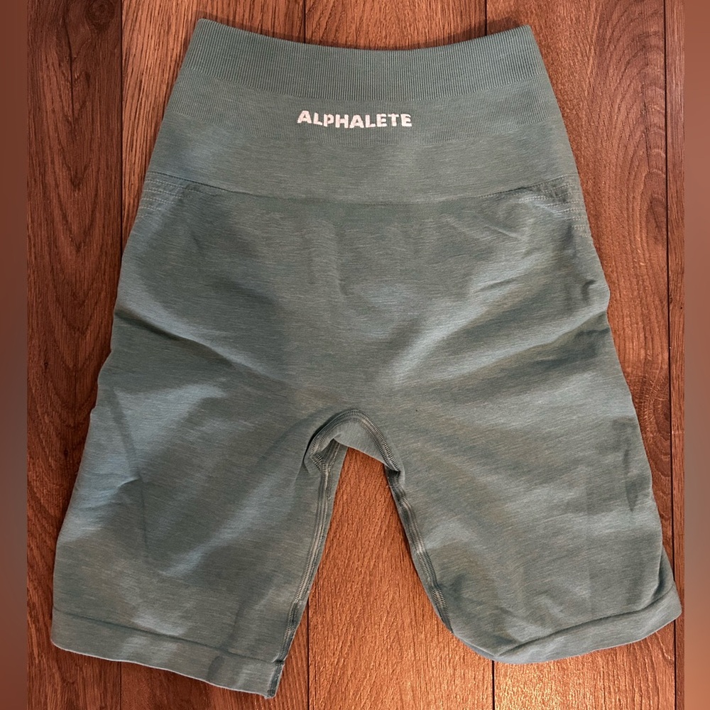 Alphalete Women's Bike Shorts